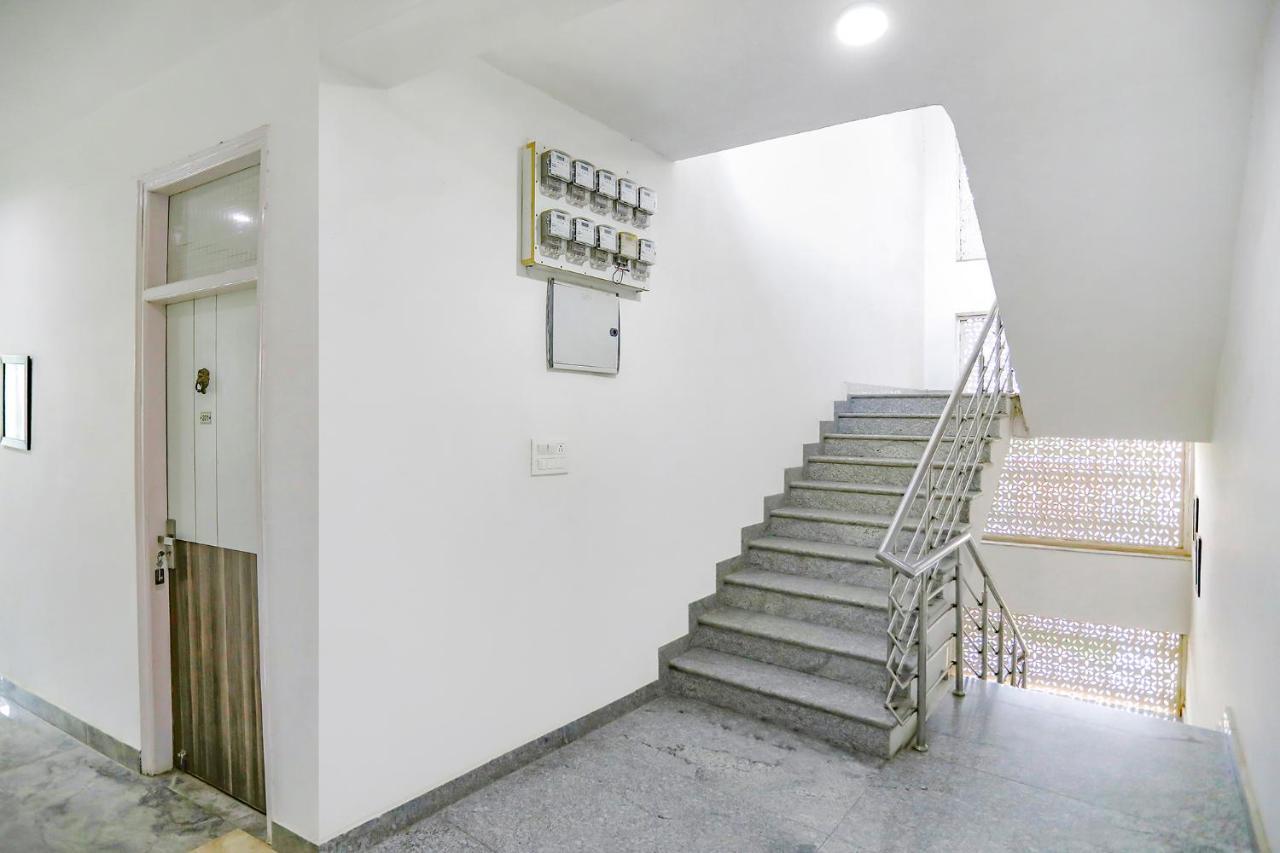 Fabhotel Aravali Suites غورغاون المظهر الخارجي الصورة